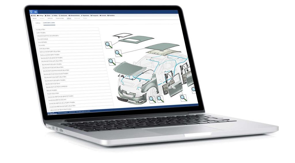 Ordenador portátil con el software i2i, catálogo de piezas de Infopro Digital Automotive