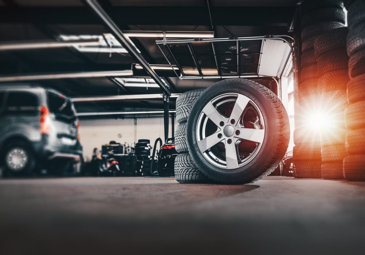 Comprehensive ERP and DMS Solutions for Automotive Aftermarket Success