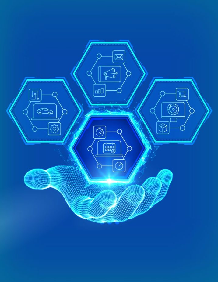 Mano digitale che sostiene le icone delle soluzione e dei prodotti di Infopro Digital Automotive per officine, distributori e produttori