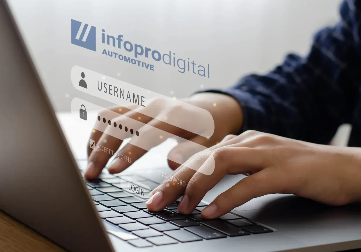 Client d'Infopro Digital Automotive qui accède aux logiciels depuis l'espace client