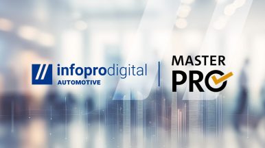 logos de Infopro Digital Automotive y de MASTER PRO sobre un fondo con conexiones representado la tecnología de ambas empresas y su alianza